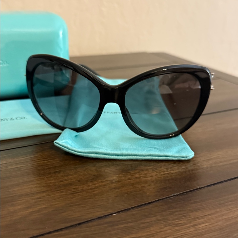 Tiffany & Co. Black Sunglasses Style TF. 4048-3 8001/3C 58016 - Picture 4 of 6